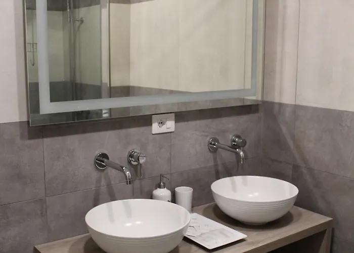 Guest house Domus Vera 4*